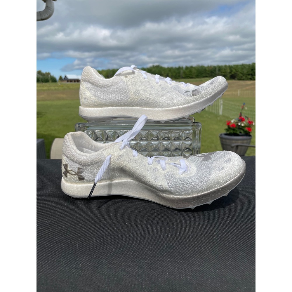 Under Armour Shakedown Elite Track Spikes Mens 6.5 White Silver 3026783-100